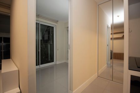 Studio para alugar com 35m², 1 quarto e 1 vagaCorredor
