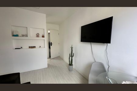 Sala de apartamento à venda com 2 quartos, 43m² em Recreio dos Bandeirantes, Rio de Janeiro