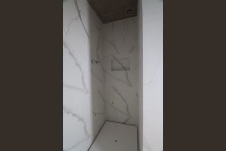 Casa à venda com 162m², 3 quartos e 2 vagasBanheiro da Suíte