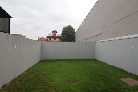 Casa à venda com 162m², 3 quartos e 2 vagasQuintal