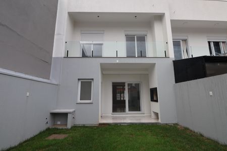 Casa à venda com 162m², 3 quartos e 2 vagasQuintal