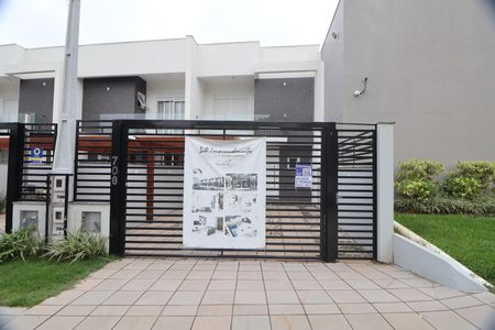Casa à venda com 162m², 3 quartos e 2 vagasFachada e Placa