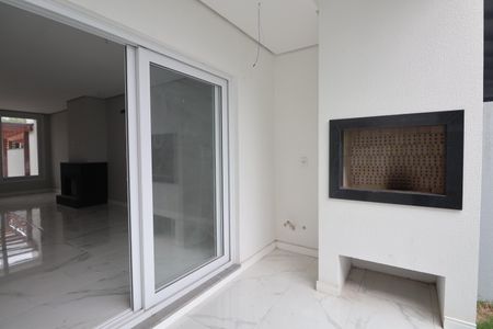 Casa à venda com 162m², 3 quartos e 2 vagasChurrasqueira