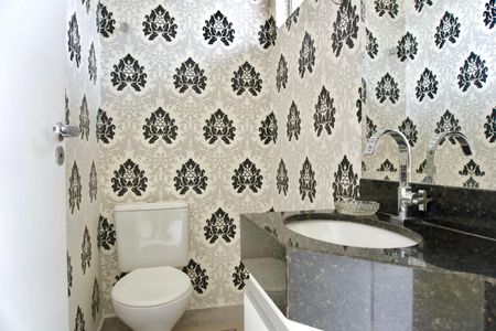 Apartamento à venda com 183m², 3 quartos e 2 vagasBanheiro Social 2