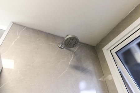 Apartamento à venda com 69m², 2 quartos e 1 vaga Apartamento à venda com 69m², 2 quartos e 1 vagaBanheiro Suíte