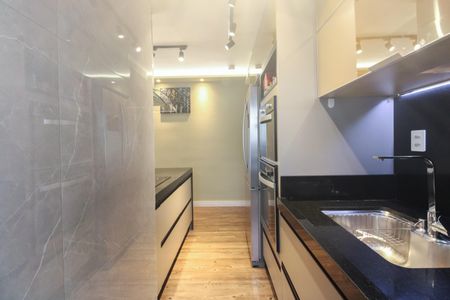 Apartamento à venda com 69m², 2 quartos e 1 vaga Apartamento à venda com 69m², 2 quartos e 1 vagaCozinha