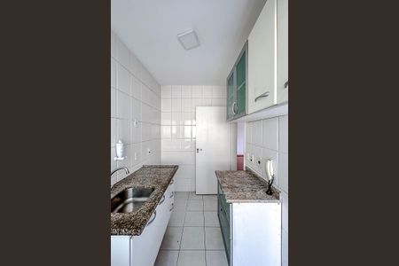 Apartamento à venda com 58m², 2 quartos e 1 vagaCozinha