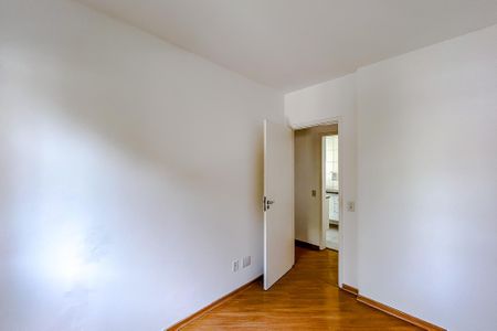 Apartamento à venda com 58m², 2 quartos e 1 vagaQuarto 2