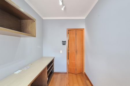 Apartamento à venda com 65m², 3 quartos e 1 vagaQuarto 2