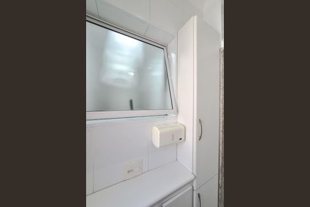 Apartamento à venda com 65m², 3 quartos e 1 vagaÁrea de Serviço