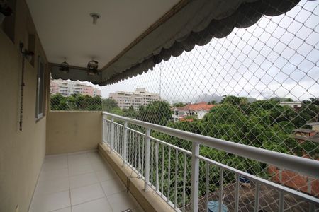 Varanda de apartamento para alugar com 2 quartos, 70m² em Taquara, Rio de Janeiro