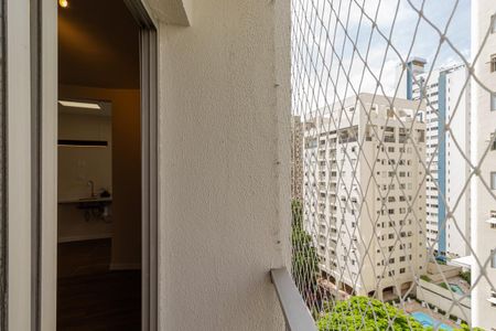 Sacada de kitnet/studio para alugar com 1 quarto, 37m² em Vila Uberabinha, São Paulo