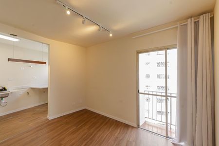 Sala de kitnet/studio para alugar com 1 quarto, 37m² em Vila Uberabinha, São Paulo