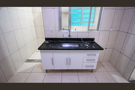 Casa para alugar com 55m², 2 quartos e 1 vaga Casa para alugar com 55m², 2 quartos e 1 vagaCozinha