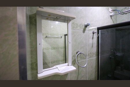 Casa para alugar com 55m², 2 quartos e 1 vaga Casa para alugar com 55m², 2 quartos e 1 vagaBanheiro da Suíte 2