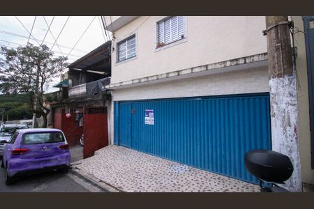 Casa para alugar com 55m², 2 quartos e 1 vaga