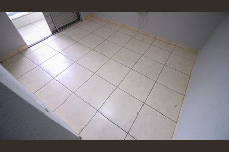 Casa para alugar com 55m², 2 quartos e 1 vaga Casa para alugar com 55m², 2 quartos e 1 vagaSuíte 2