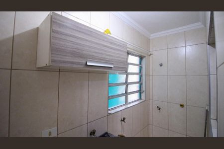 Casa para alugar com 55m², 2 quartos e 1 vaga Casa para alugar com 55m², 2 quartos e 1 vagaÁrea de Serviço