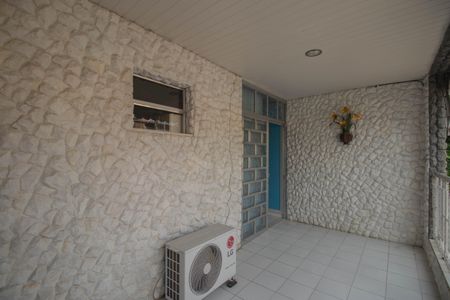 Suíte 1 de casa para alugar com 3 quartos, 100m² em Porto da Pedra, São Gonçalo