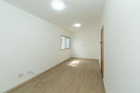Apartamento para alugar com 110m², 3 quartos e 1 vaga Apartamento para alugar com 110m², 3 quartos e 1 vagaSALA