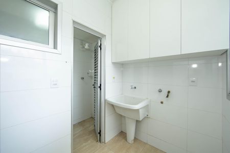 Apartamento para alugar com 110m², 3 quartos e 1 vaga Apartamento para alugar com 110m², 3 quartos e 1 vagaAREA DE SERVICO