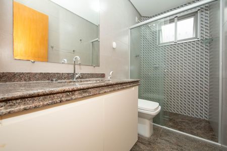 Apartamento para alugar com 110m², 3 quartos e 1 vaga Apartamento para alugar com 110m², 3 quartos e 1 vagaBANHEIRO1