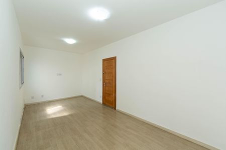 SALA de apartamento para alugar com 3 quartos, 110m² em Caiçara-adelaide, Belo Horizonte