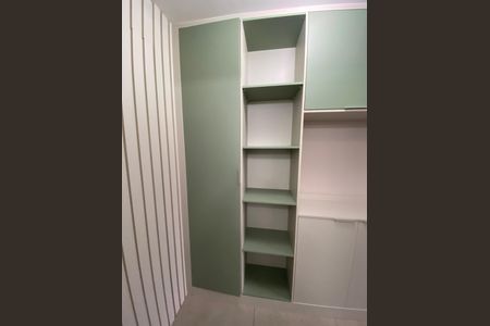 Apartamento à venda com 42m², 1 quarto e 1 vagaArmário 