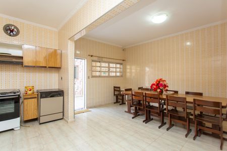 Casa para alugar com 191m², 4 quartos e 3 vagasCozinha / Copa 