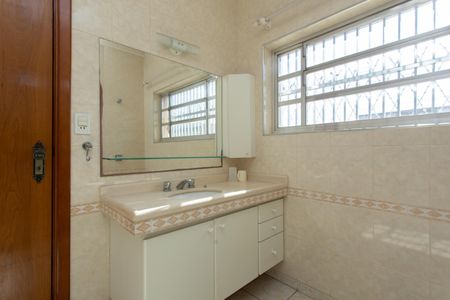 Casa para alugar com 191m², 4 quartos e 3 vagasBanheiro da Suíte 