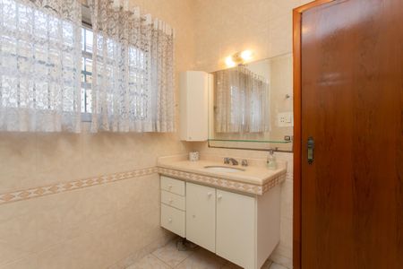 Casa para alugar com 191m², 4 quartos e 3 vagasBanheiro 2