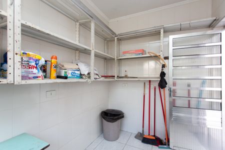 Casa para alugar com 191m², 4 quartos e 3 vagasÁrea de Serviço 