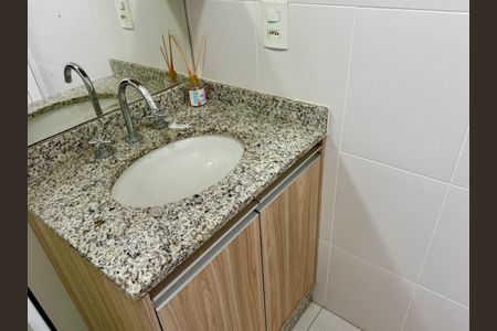 Apartamento para alugar com 122m², 3 quartos e 2 vagas Apartamento para alugar com 122m², 3 quartos e 2 vagasBanheiro 2