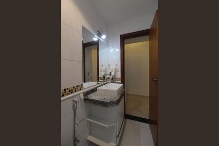 Apartamento para alugar com 94m², 2 quartos e 2 vagasBanheiro Social