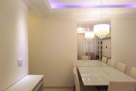 Apartamento para alugar com 94m², 2 quartos e 2 vagasSala