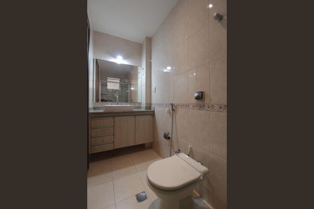 Apartamento para alugar com 94m², 2 quartos e 2 vagasBanheiro da Suite