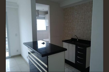 Cozinha de apartamento à venda com 2 quartos, 54m² em Vila Alzira, Santo André