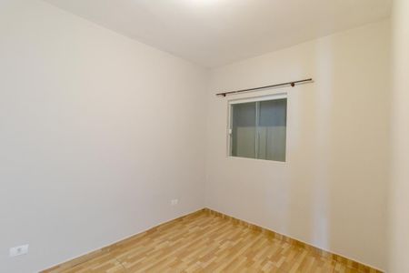 Quarto 2 de casa para alugar com 2 quartos, 42m² em Uberaba, Curitiba