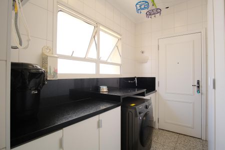 Apartamento à venda com 124m², 3 quartos e 4 vagasÁrea de Serviço