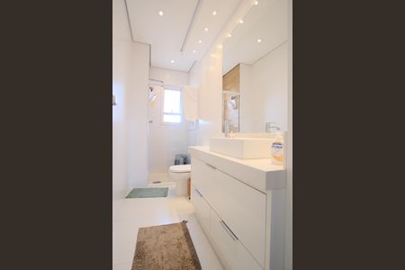 Apartamento à venda com 124m², 3 quartos e 4 vagasBanheiro da Suíte