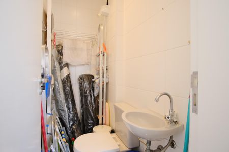 Apartamento à venda com 124m², 3 quartos e 4 vagasBanheiro de serviço