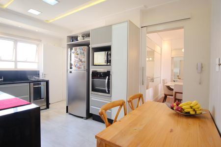 Apartamento à venda com 124m², 3 quartos e 4 vagasCozinha