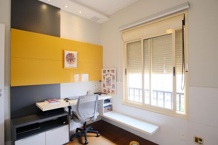 Apartamento à venda com 124m², 3 quartos e 4 vagasQuarto 2