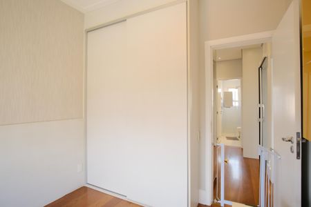 Apartamento à venda com 124m², 3 quartos e 4 vagasQuarto 2