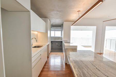 Apartamento à venda com 67m², 1 quarto e 2 vagasCozinha
