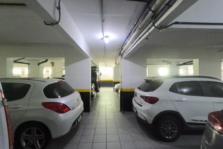Apartamento para alugar com 60m², 2 quartos e 1 vagaÁrea Comum - Garagem