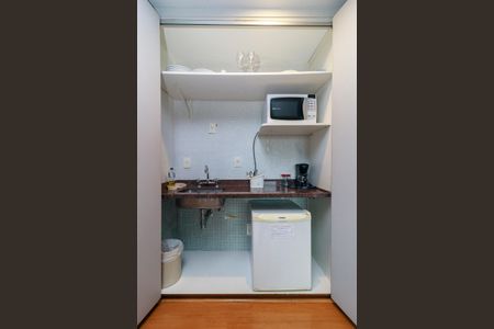 Sala de kitnet/studio à venda com 1 quarto, 35m² em Brooklin, São Paulo