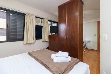 Quarto de apartamento à venda com 1 quarto, 34m² em Brooklin, São Paulo