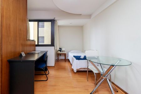 Apartamento à venda com 34m², 1 quarto e sem vagaSala