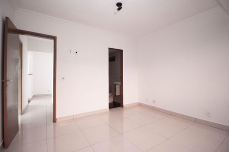 Apartamento para alugar com 60m², 2 quartos e 1 vagaSuíte